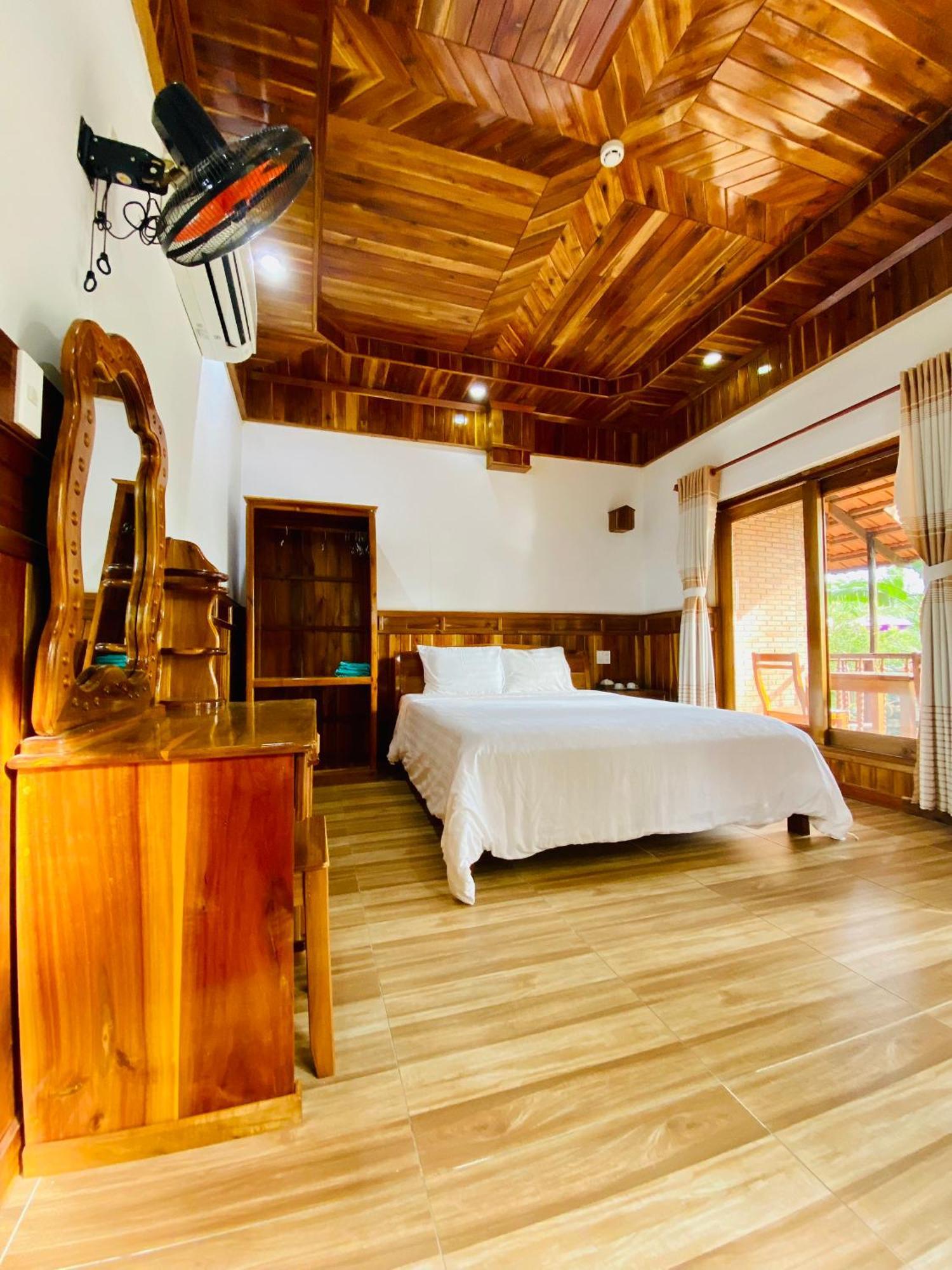 Y Nghia Bungalow Ong Lang Phu Quoc Bagian luar foto